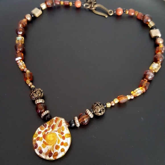 Glass Pendant Beaded Necklace - Picture 1 of 3